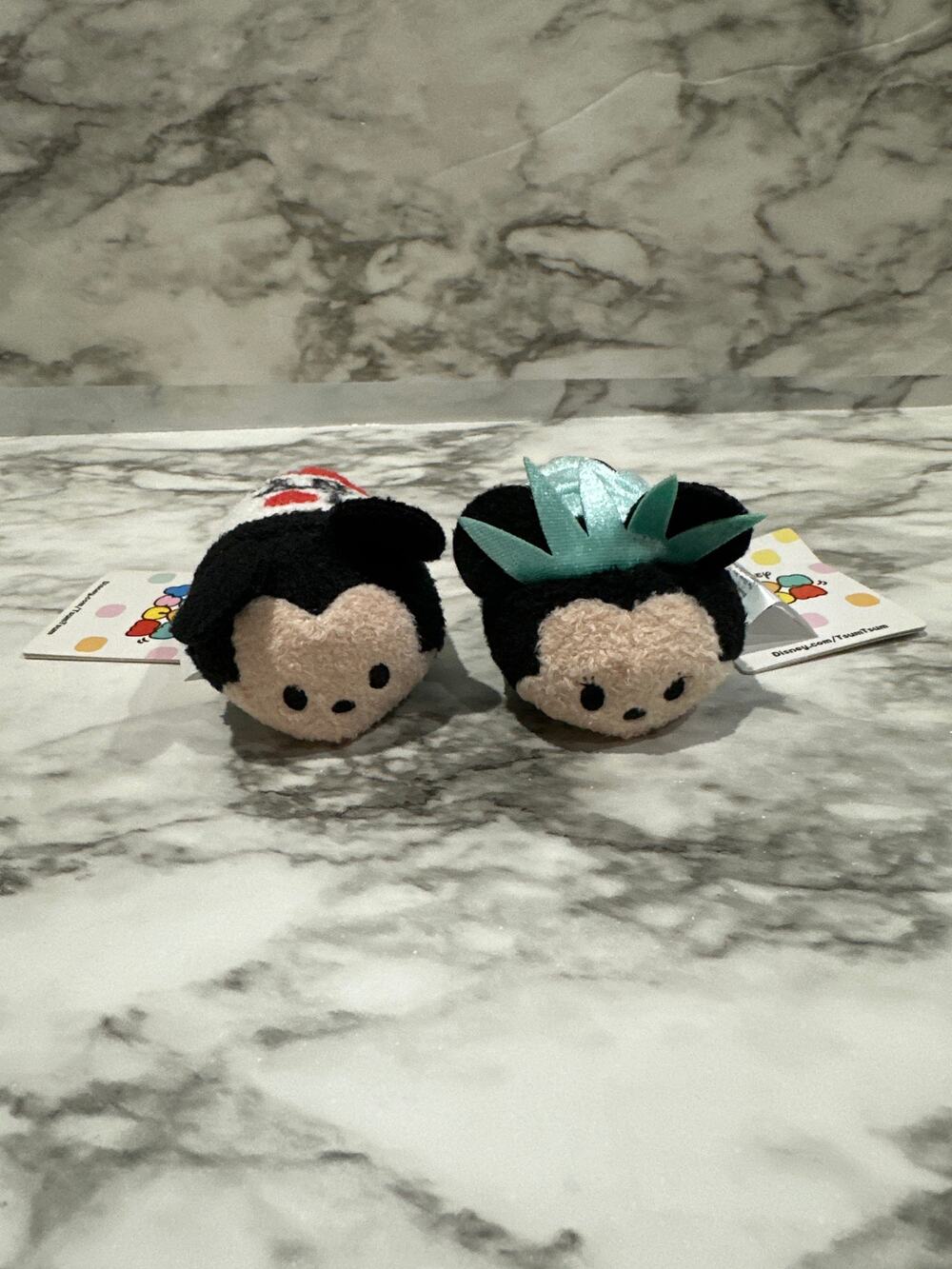 NWT NYC Mickey and Minnie Tsum Tsums plush